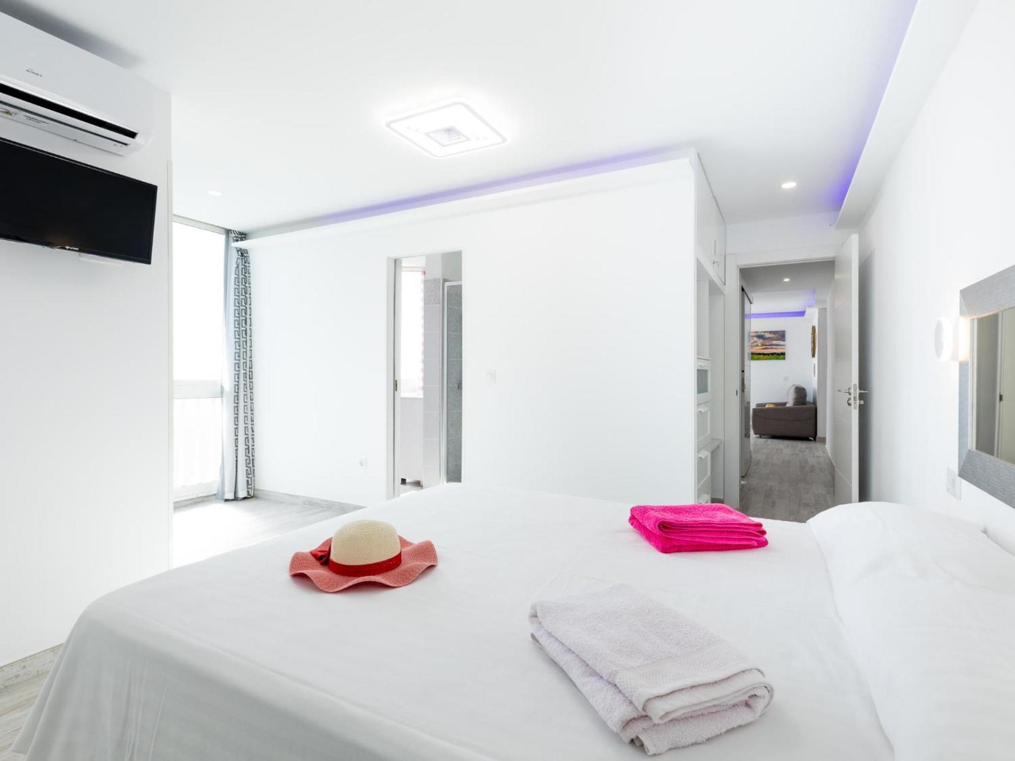Apartament 3d. Brand New Flat In Playa Americas *